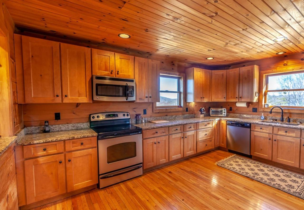 Hilltop Haven Boone Exterior foto